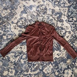 Medium "Déjenos Jugar Calle" Lightweight Jacket - Maroon